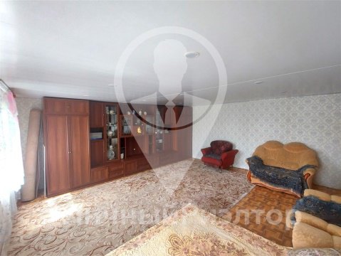 Дом 100м², участок 1,5 сот.