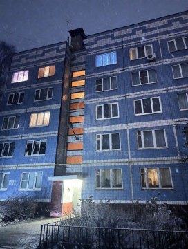 2-к квартира, 4/5 эт., 55м²