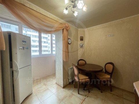 2-к квартира, 6/10 эт., 51м²